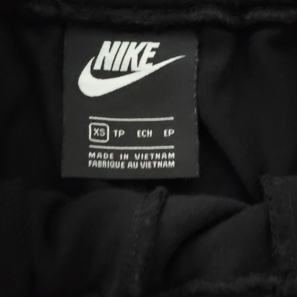 Womens cotton Nike shorts - Picture 6 of 6